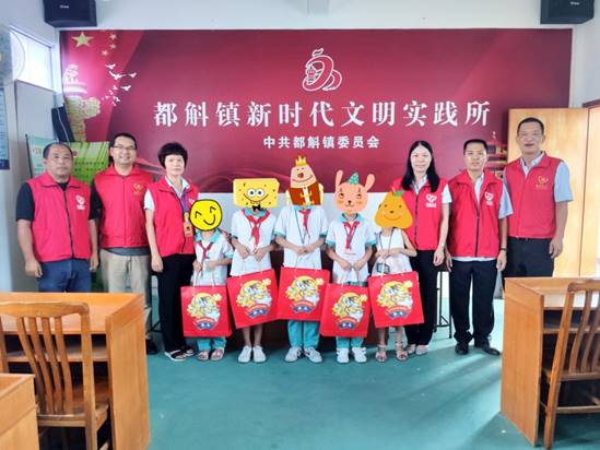 e2014669a78b3ce39a8bb047b1581d9_副本