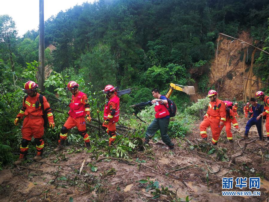 （新华全媒头条·图文互动）（12）砥砺复兴之志 永葆赤子之心——写在中国共产党成立99周年之际