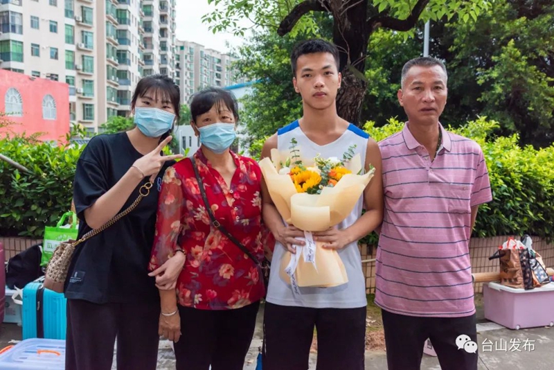 微信图片_20220610144511.jpg