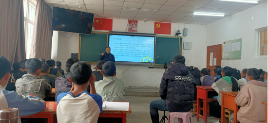 【助学支教志愿服务】情洒雪域，爱在高原——记台山联合职校援藏教师伍倍锋(1)618.png