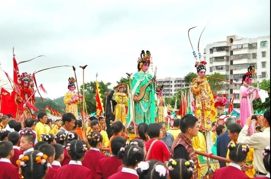 台山浮石飘色千姿百态造型（台山市文化广电旅游体育局供图）.jpg