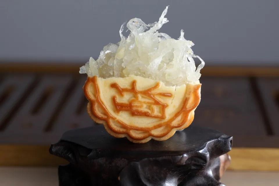 台山冬蓉月饼（图片选自《台山名优特产》）.jpg
