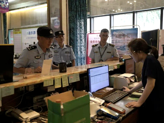 【邑警护苗】“警”随中考,台山公安圆满完成2023年中考安保任务_部门动态_台山市人民政府门户网站