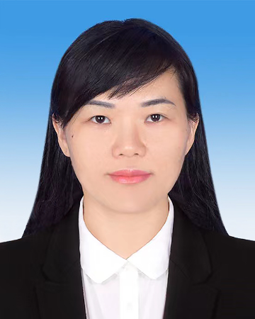 潘海凤.jpg