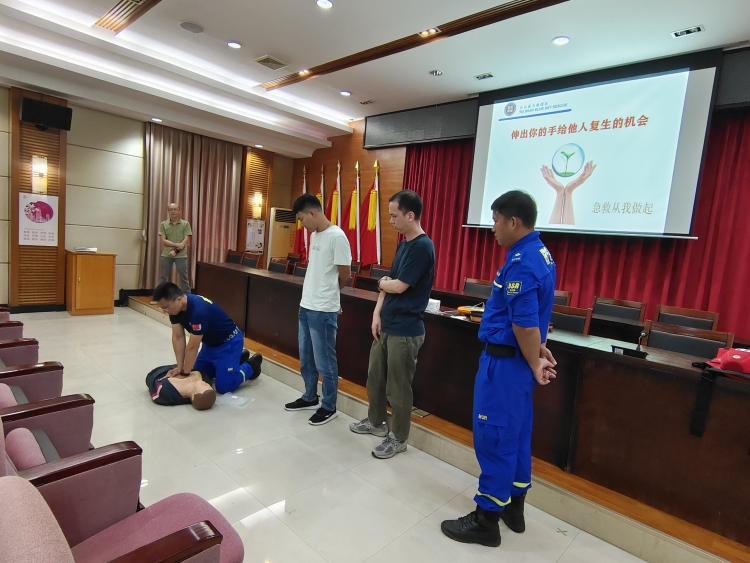 cf2b2ac2aa9b83e1603536c167a91db7_compress_副本.jpg
