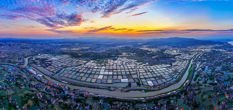 微信图片_2025-10-20_085847_683.jpg