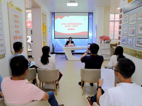 IMG_2273_副本 小讲堂.jpg