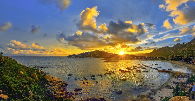 尾角湾海岸风光.jpg