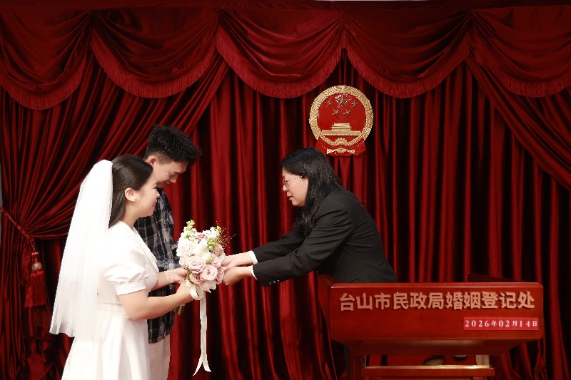 03  颁证2_副本.jpg