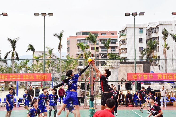 （A组）陡门圩社区队VS小洞村队.JPG