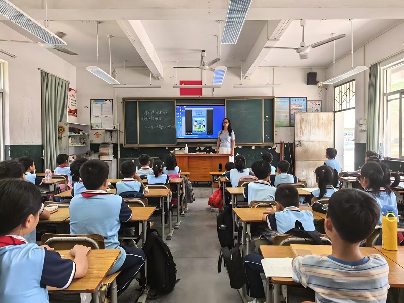 中心校.jpg
