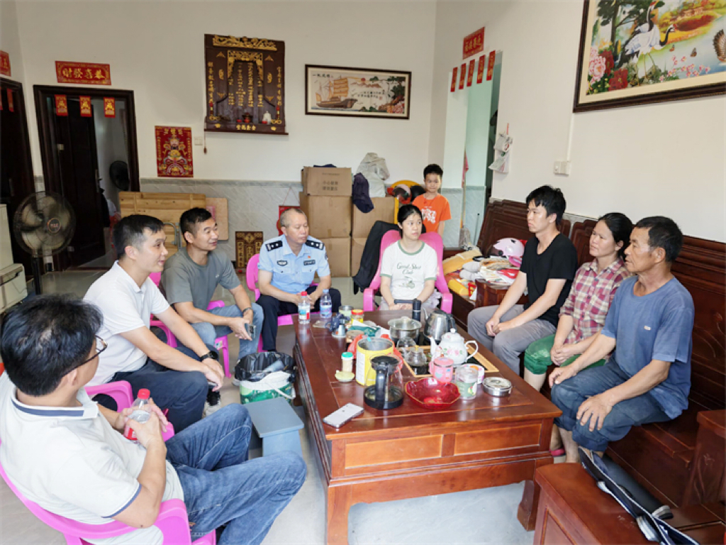 d1569fa6489c89508bc9cdc25954d619.jpg