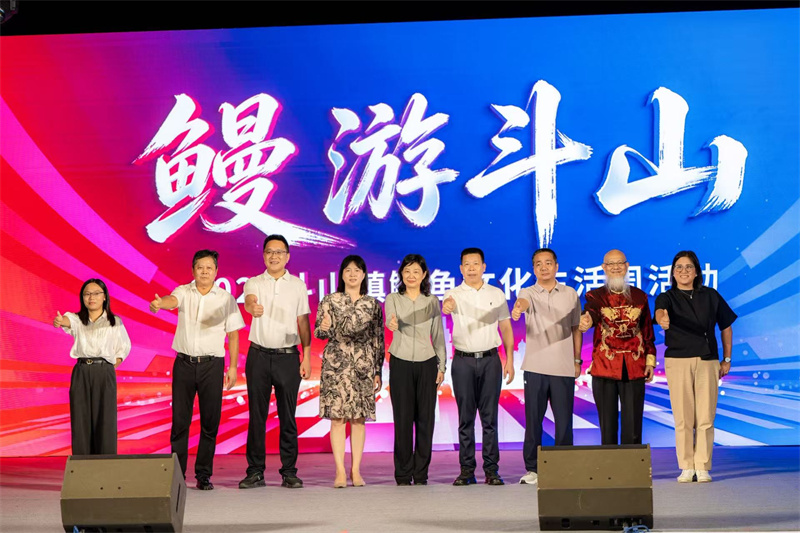 8bbb609caa295054fe03c7ec65c81113.jpg