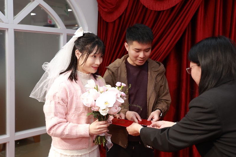 03  颁证3_副本.jpg